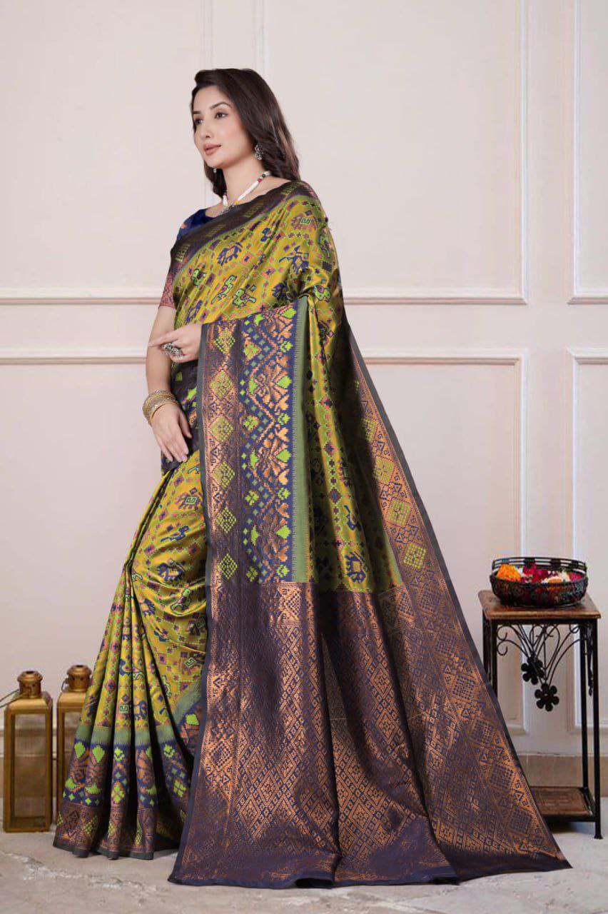 Patola Silk Saree(Lemon Green with Navy Blue & Zari)